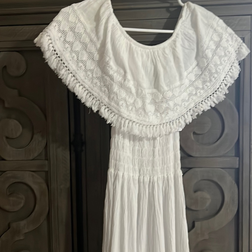White stretchy over the shoulder dress maxi length NWT